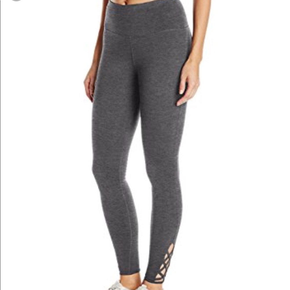 Steve Madden grey leggings with cut out on bottom